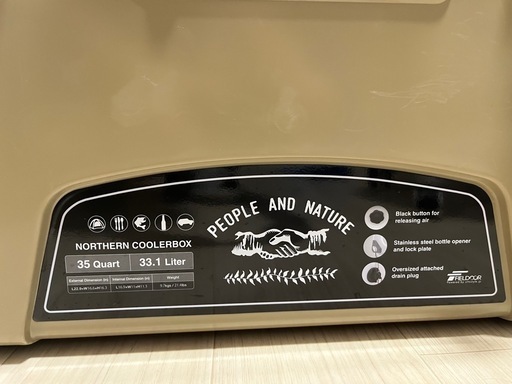 フィールドア　クーラーボックス　33.1L