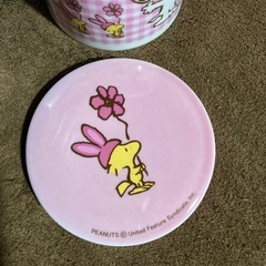 新品未使用品❗️蓋付きマグカップ　イースタービーグル　
SNOOPY ピンクの画像