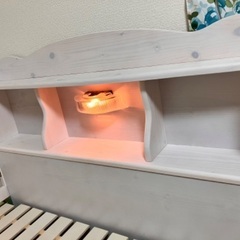 ライト付きシングルベット(二段ベットの上部)の画像