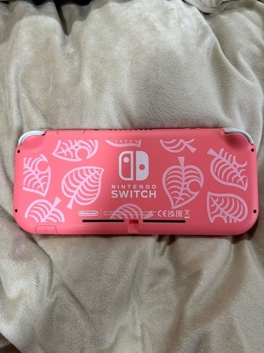 値下げしました！任天堂Switchライト〜あつまれどうぶつの森デザイン〜