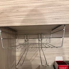 戸棚下 多機能ラックの画像