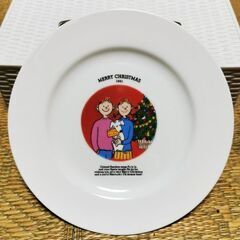 KFC　クリスマスプレート　4枚セット　ケンタッキーの画像