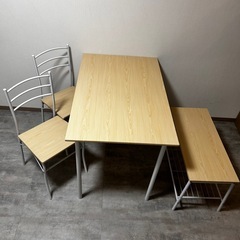 ダイニングテーブル4点セット