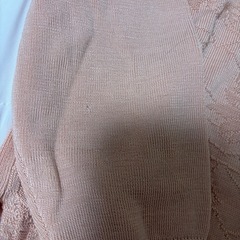 ピンク　タートルネック　ニットの画像