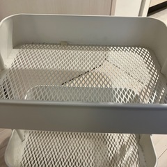 美品定番IKEAワゴン天板付きの画像