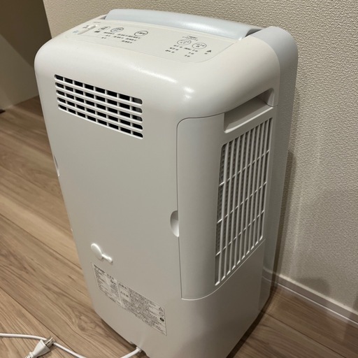 【ほぼ新品】シャープ 冷風衣類乾燥除湿機 CM-S100W 2024年製