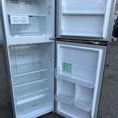 ☘️大阪市から阪南市まで配達設置無料?ハイセンス冷蔵庫 227L 2020年