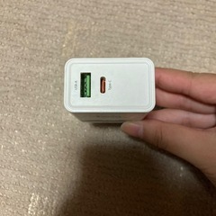 充電器用プラグ USB-A, Type-Cの画像
