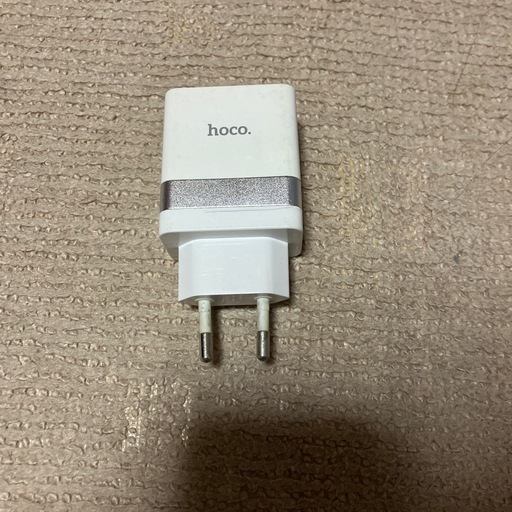 充電器用プラグ USB-A, Type-C