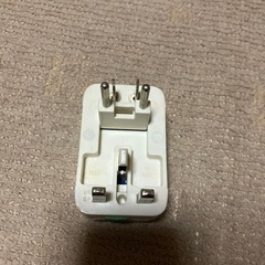 ユニバーサル変換プラグの画像