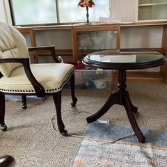 【商品の説明】 商品名 : マルニ木工　アンティーク家具　ラウンドテーブルの画像