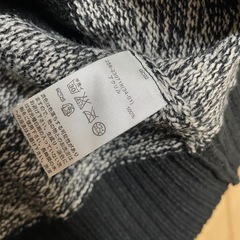 薄手ニット　ボーダー　セーター　GU  ゆったりＭサイズの画像