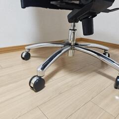 ゲーミングチェア ブラック メッシュの画像