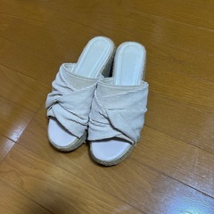 厚底　サンダル　ホワイト　ベージュ　L