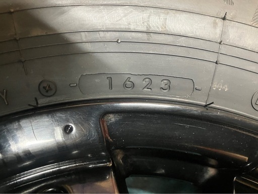 レクセル バレーノ 15インチ 6.5j +30 PCD139.7 ブルーアースキャンパー 215/70R15CP 107/105 2023年 ハイエース キャンピングカー