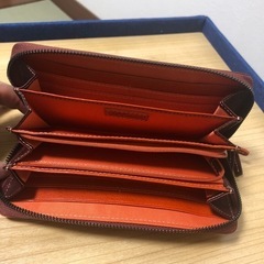 牛革製長財布の画像
