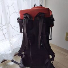 モンベル　登山用　ベビーキャリア　子乗せ　リュックサック　登山　...