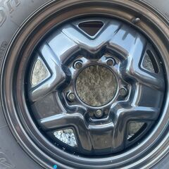 JB64 ジムニー　純正タイヤ　純正スチールホイール