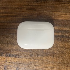【期間限定】AirPods pro 第一世代＋ケース付き