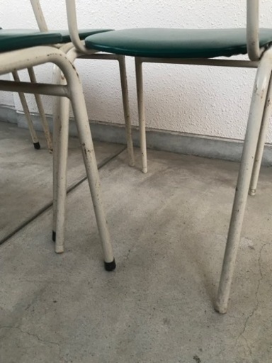 店舗　椅子　学校　レトロ