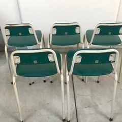 店舗　椅子　学校　レトロの画像