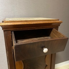 アンティーク品♪キャビネット 棚　天板大理石の画像