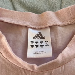 🩵キッズ adidas ロンＴピンク🩵の画像