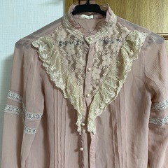 ブラウスの画像