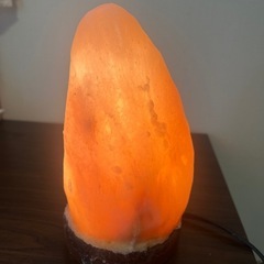 岩塩ランプの画像