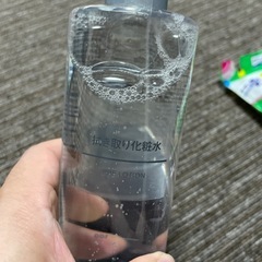 化粧水、ヘッドスパトリートメントカラーの画像