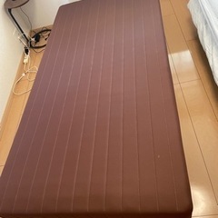 脚付きマットレス　シングルの画像
