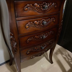 チェスト　キャビネット