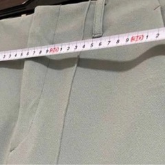 ストレートパンツの画像