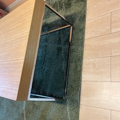 テーブルの画像