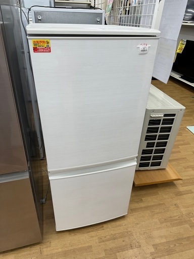 【ドリーム川西店御来店限定】シャープ　冷蔵庫　SJ-D14C-W／クリーニング済み 【2002211255601705】