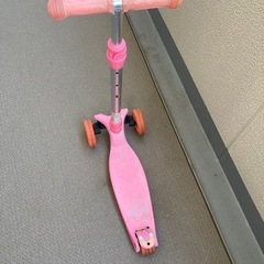 キックボード 子供用 ピンクの画像