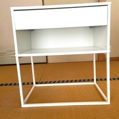 引出し付き収納台
