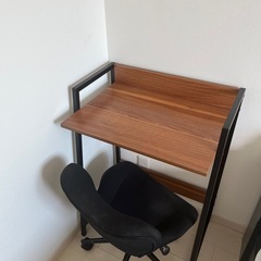 在宅用デスク　チェア