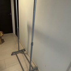 美品　ハンガーラック　高さ可変　幅84cmの画像