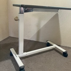 介護用テーブル（パラマウントベッド）