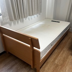 【取引確定済】
シングルベッド
