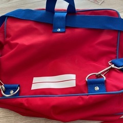 Ａ－１キッズのバッグとユニフォームの画像