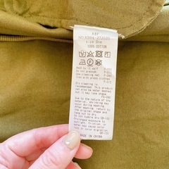 お譲り先決定　ロングコートと秋用のサンダルの画像