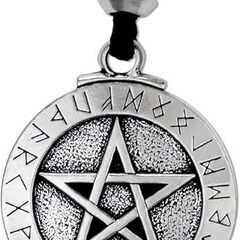 Pepi: Large Pentacle Runic Prote...
