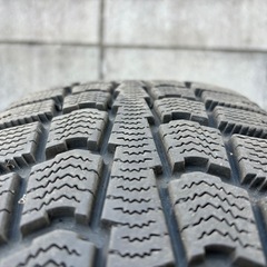 スタッドレスタイヤ175/65R15　の画像