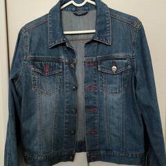 ユニクロ   デニムジャケットの画像