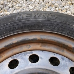 スズキ夏タイヤ　ブリヂストン  NEWNO 155/65R14 75H の画像