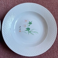 花柄　中皿　深皿の画像