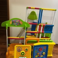 運動と知育のおりたたみロングスロープキッズパーク