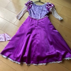 ビビデバビデブティック  ラプンツェル 120サイズ　ドレスの画像